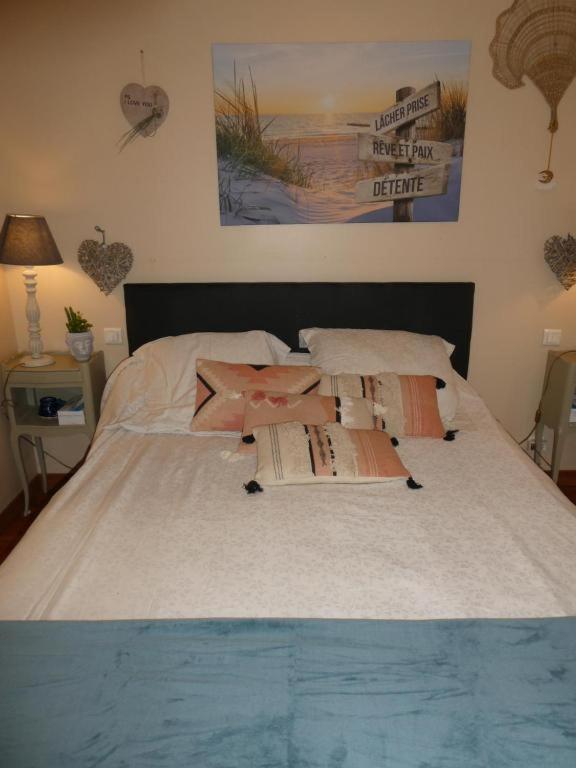 Chambre Le Mas D'Adelice Taulignan Екстериор снимка